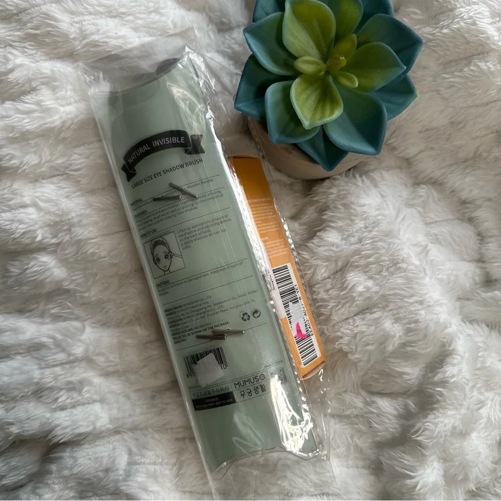 🌹EELHOE • eye brow SHAPING POWDER PROFESSIONAL MUMUSO • EYE SHADOW BRUSH • New